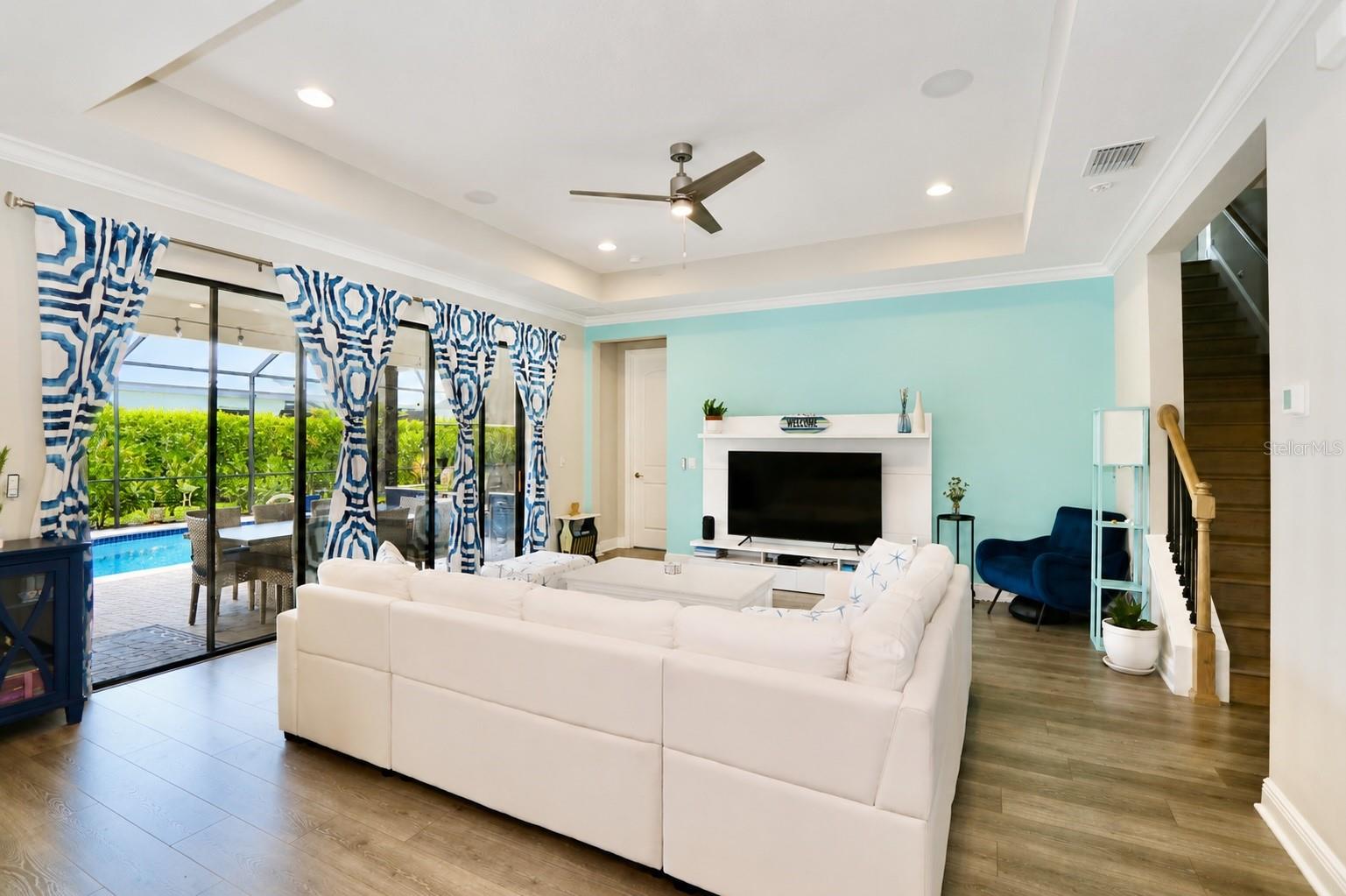 2028 Woodleaf Hammock, Bradenton, FL 34211