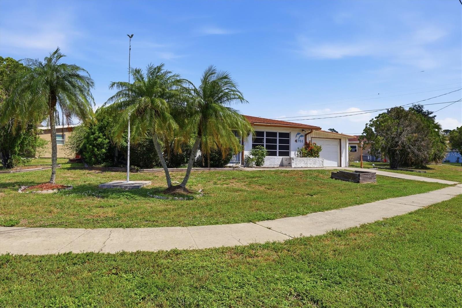 4751 Biscayne, North Port, FL 34287