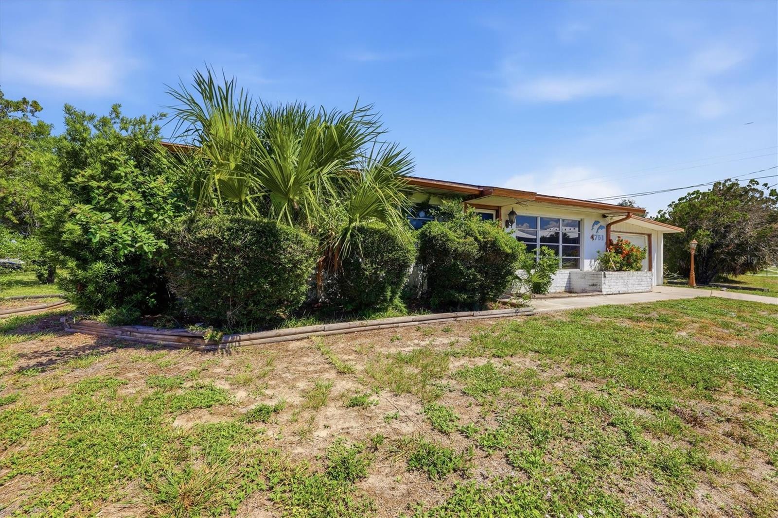 4751 Biscayne, North Port, FL 34287