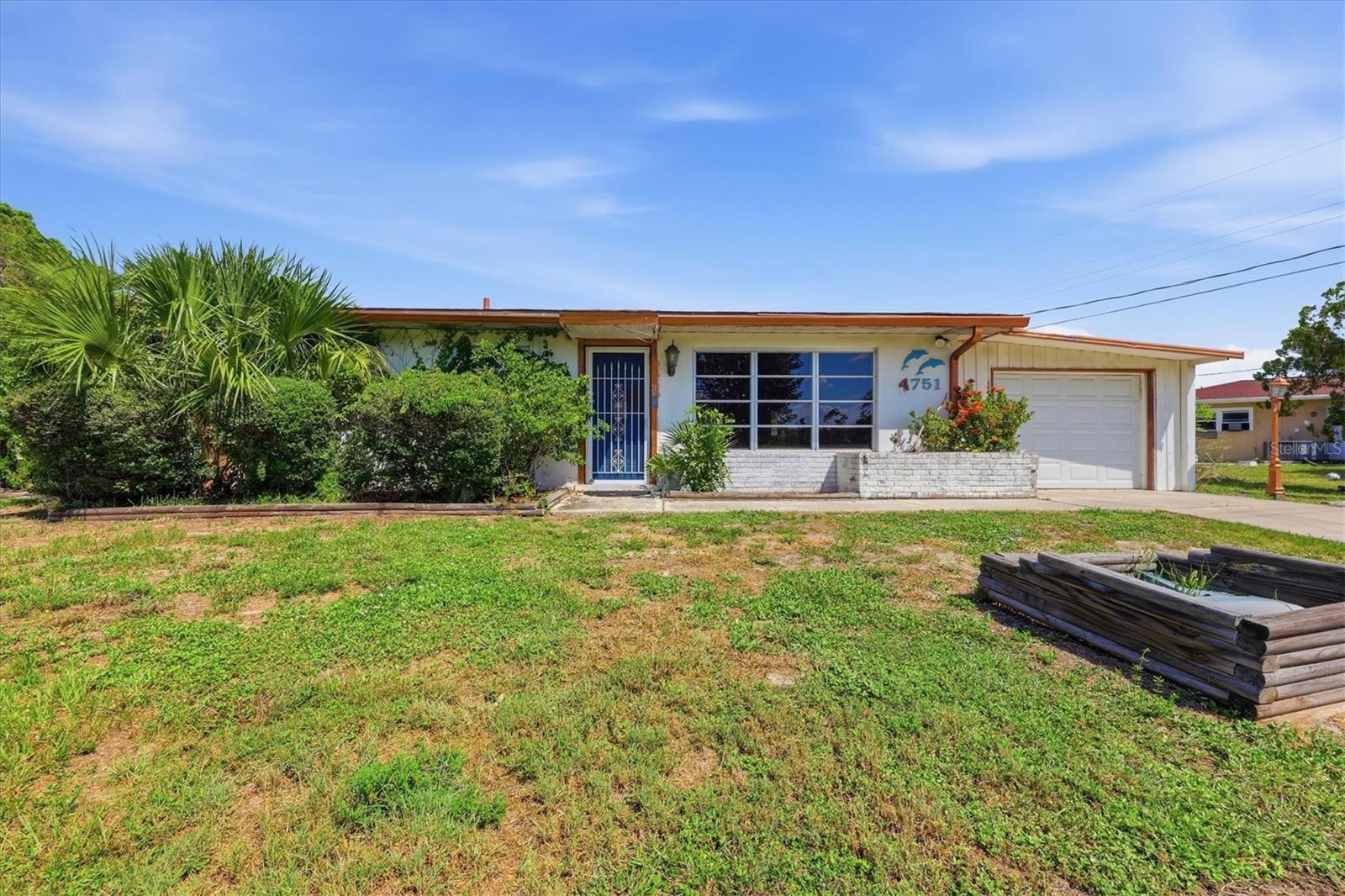 4751 Biscayne, North Port, FL 34287
