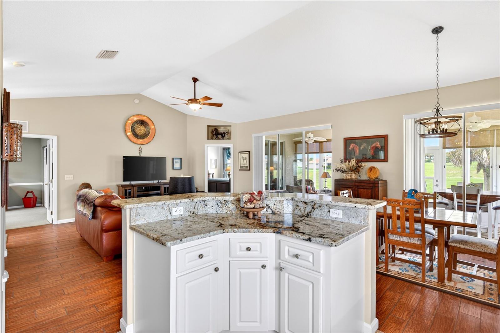 5815 21st, Ocala, FL 34482