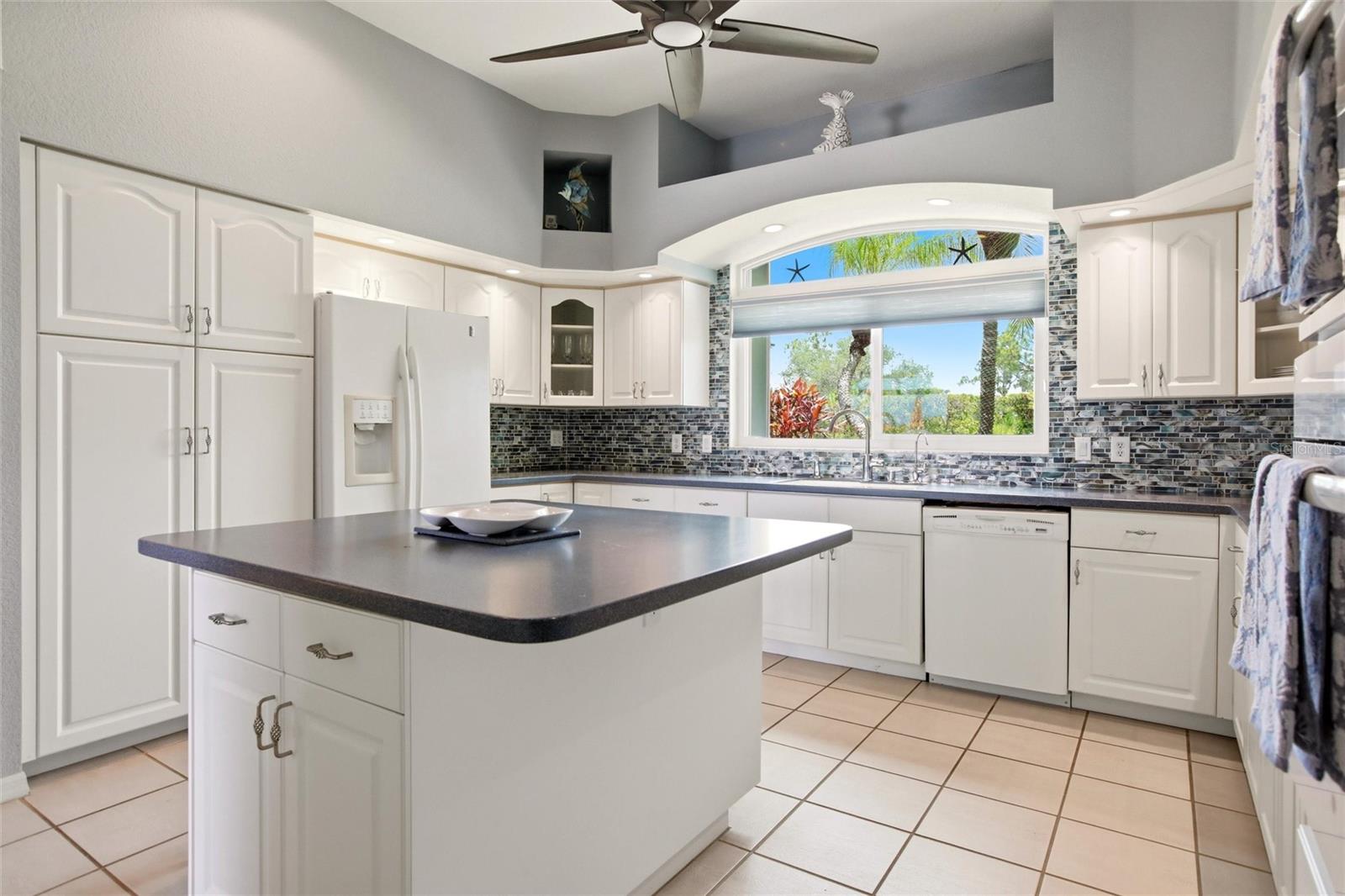 7100 San Casa, Englewood, FL 34224