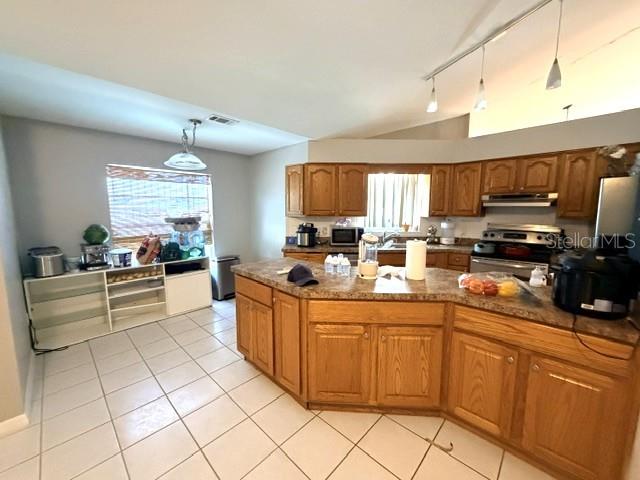 1677 Sackett, Orlando, FL 32818