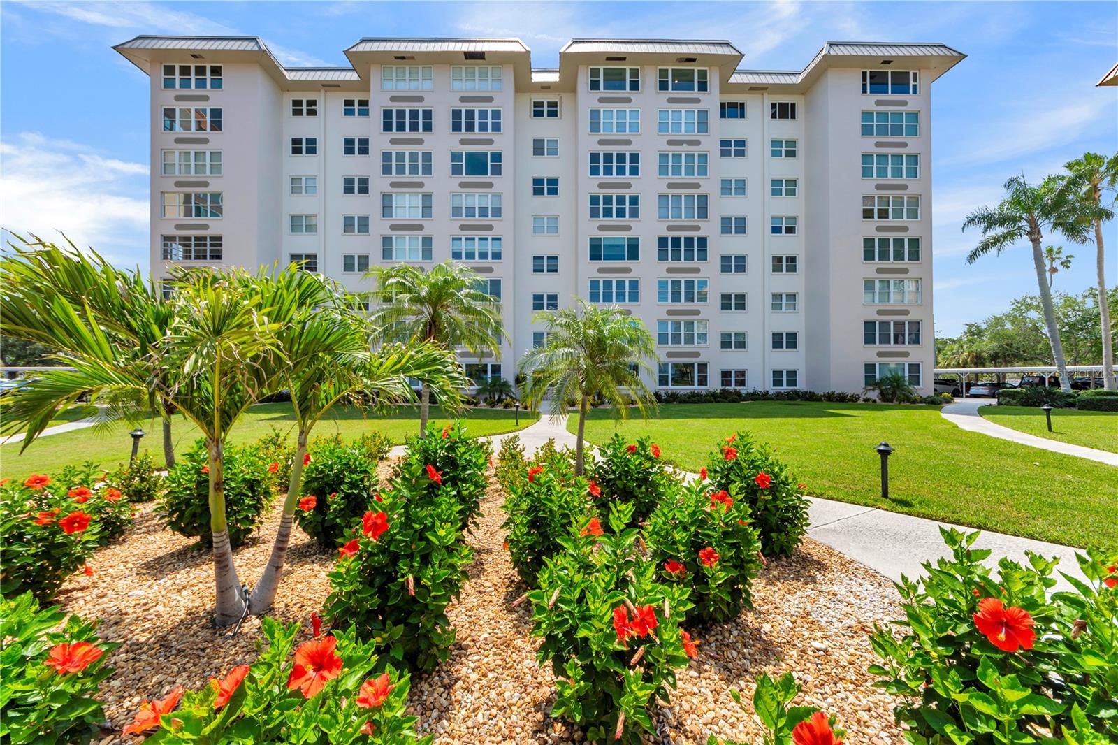 622 Edgewater Unit 823, Dunedin, FL 34698