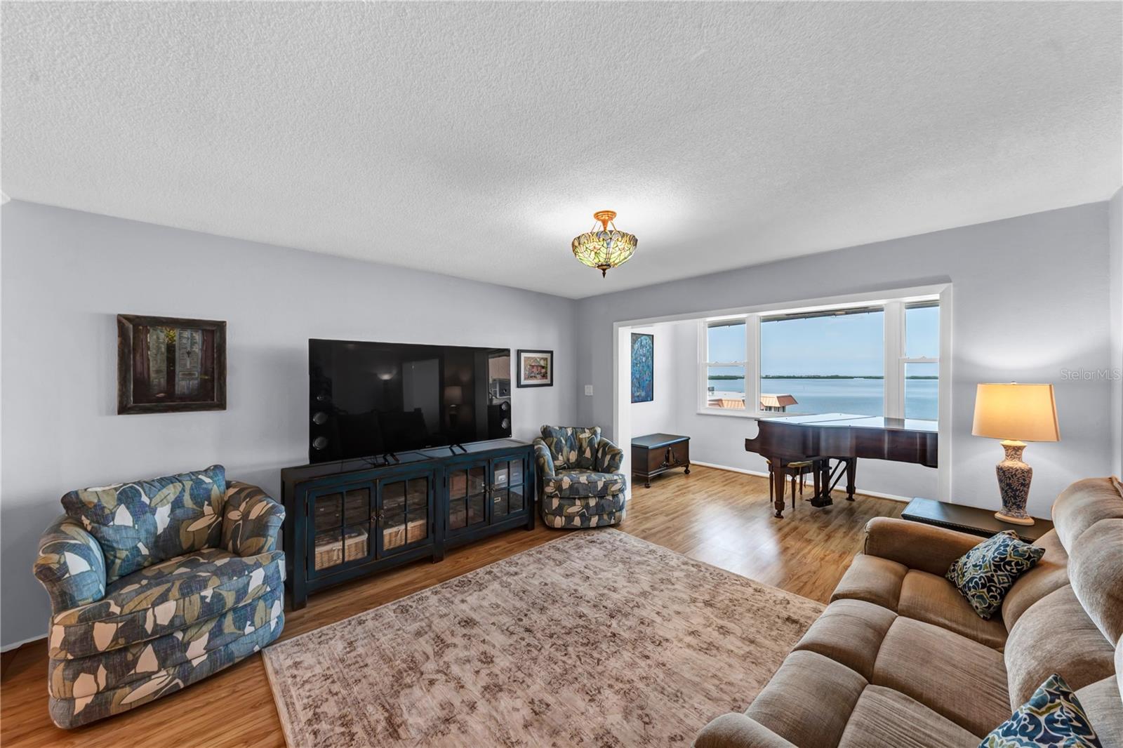 622 Edgewater Unit 823, Dunedin, FL 34698