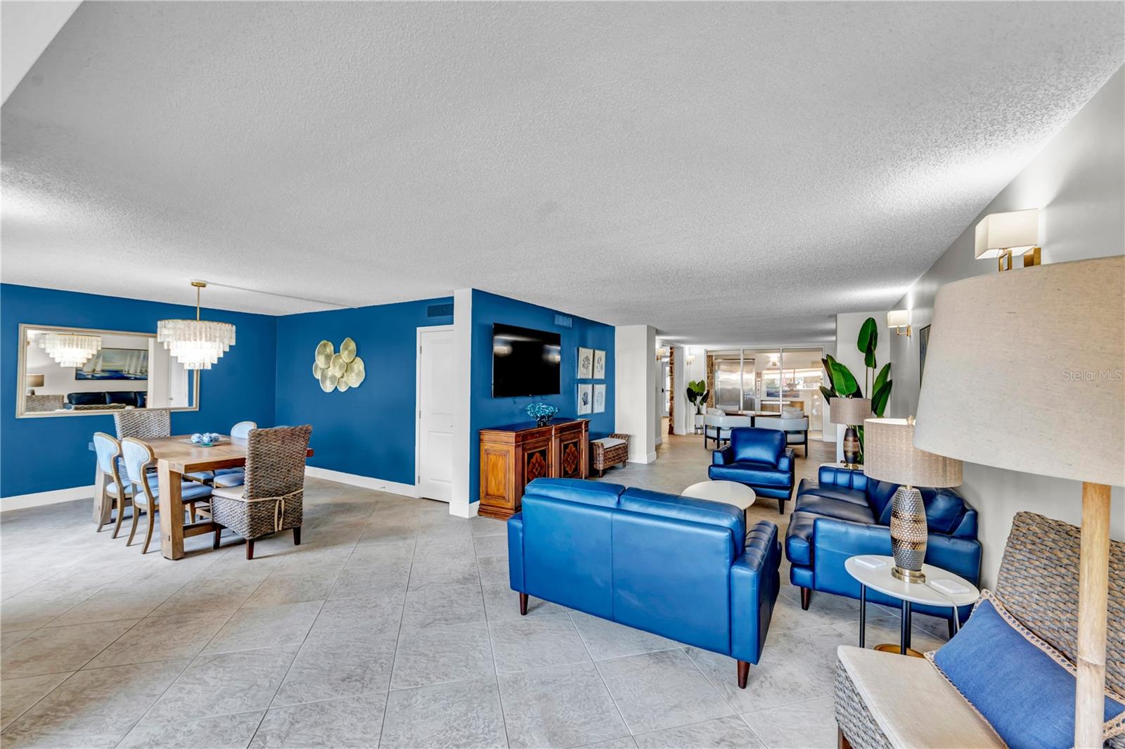 622 Edgewater Unit 823, Dunedin, FL 34698