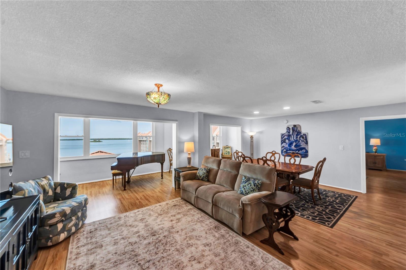 622 Edgewater Unit 823, Dunedin, FL 34698