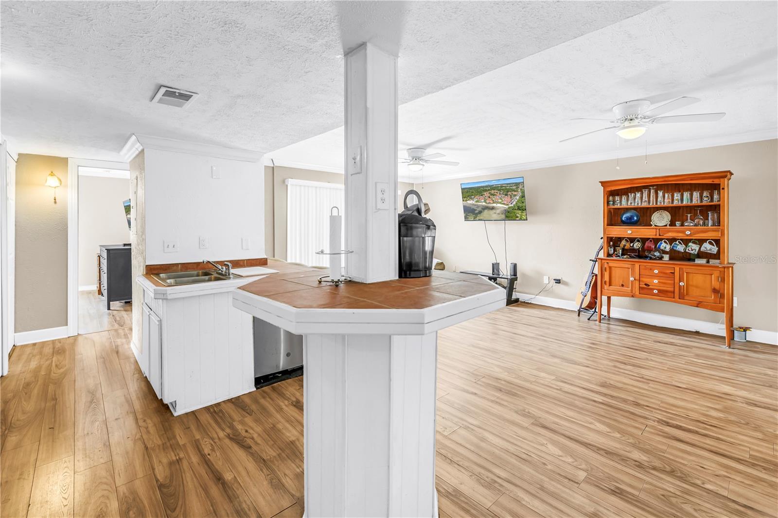 3580 41st Unit I, St Petersburg, FL 33711