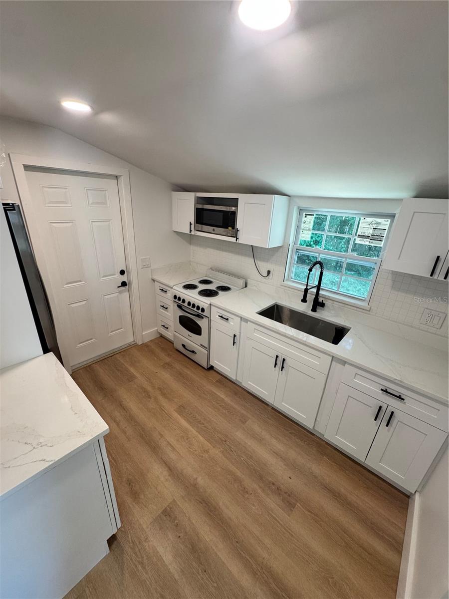 309 Woodward, Eustis, FL 32726