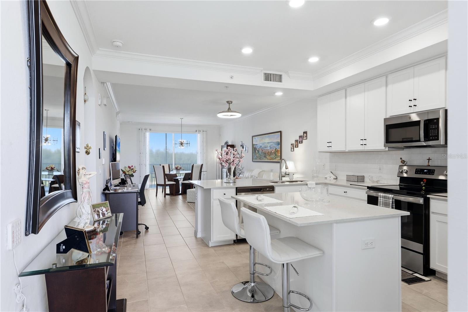 17902 Gawthrop Unit 305, Bradenton, FL 34211