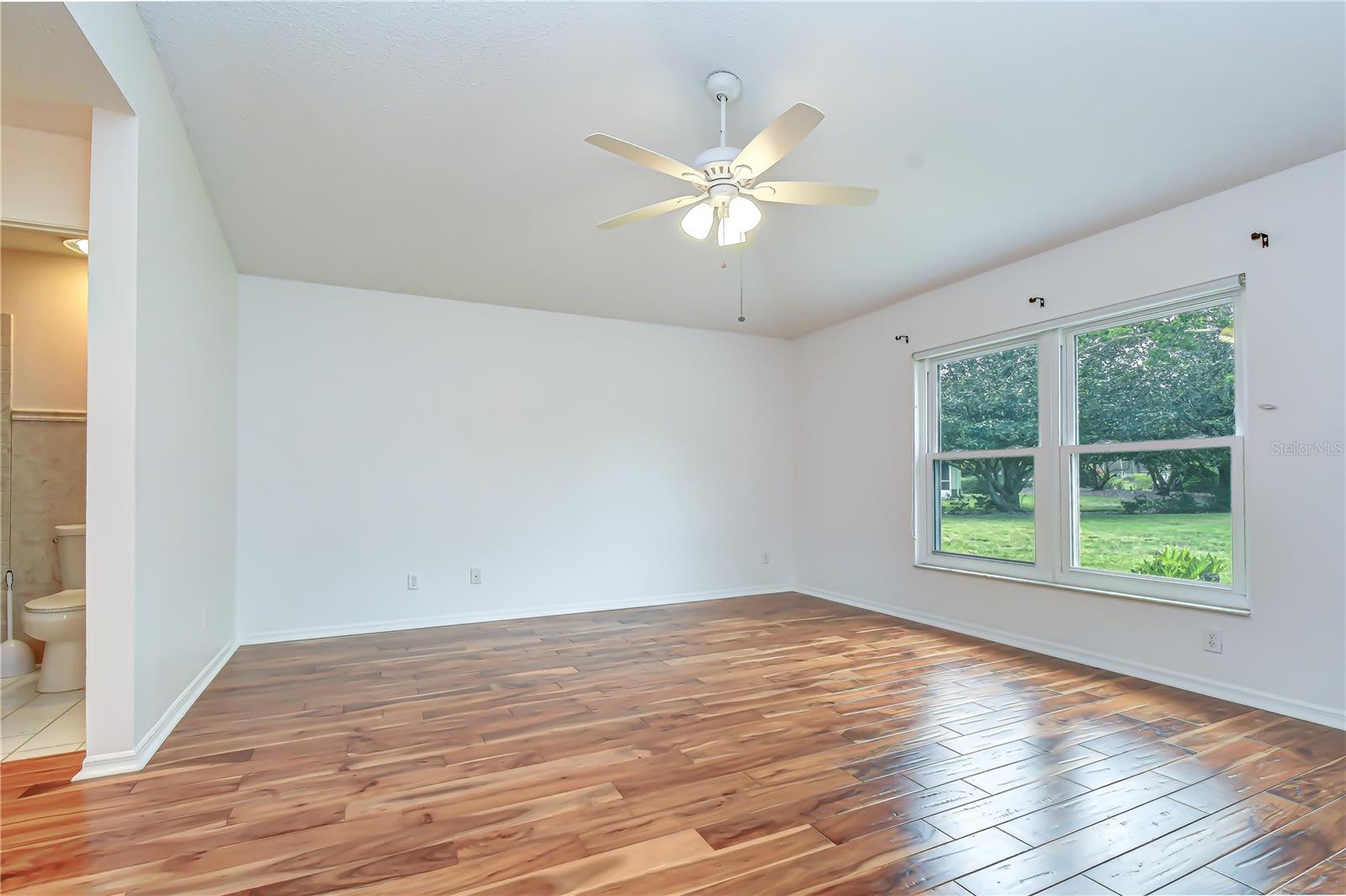 818 Mccallister, Sun City Center, FL 33573