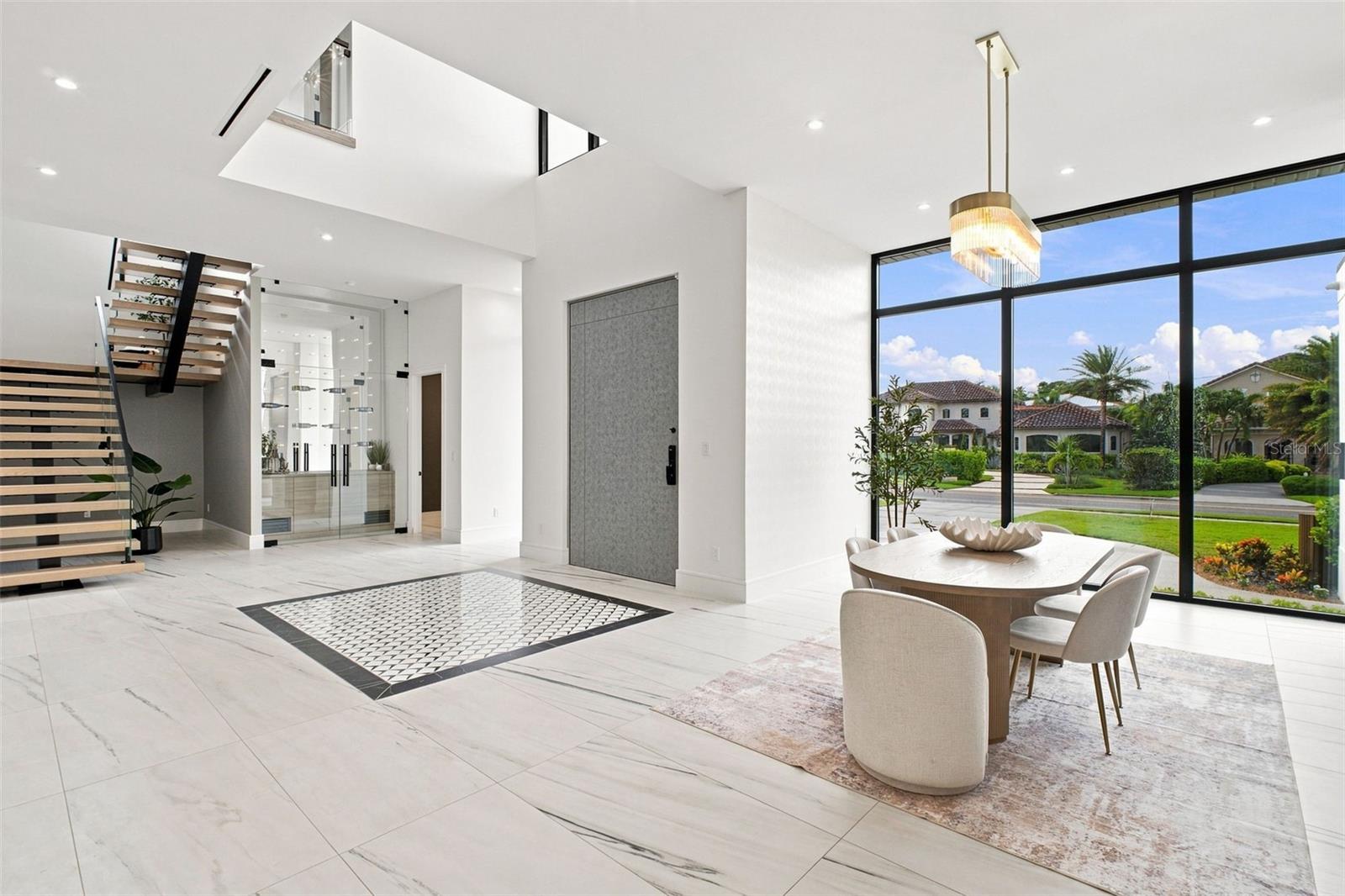 1076 Snell Isle, St Petersburg, FL 33704