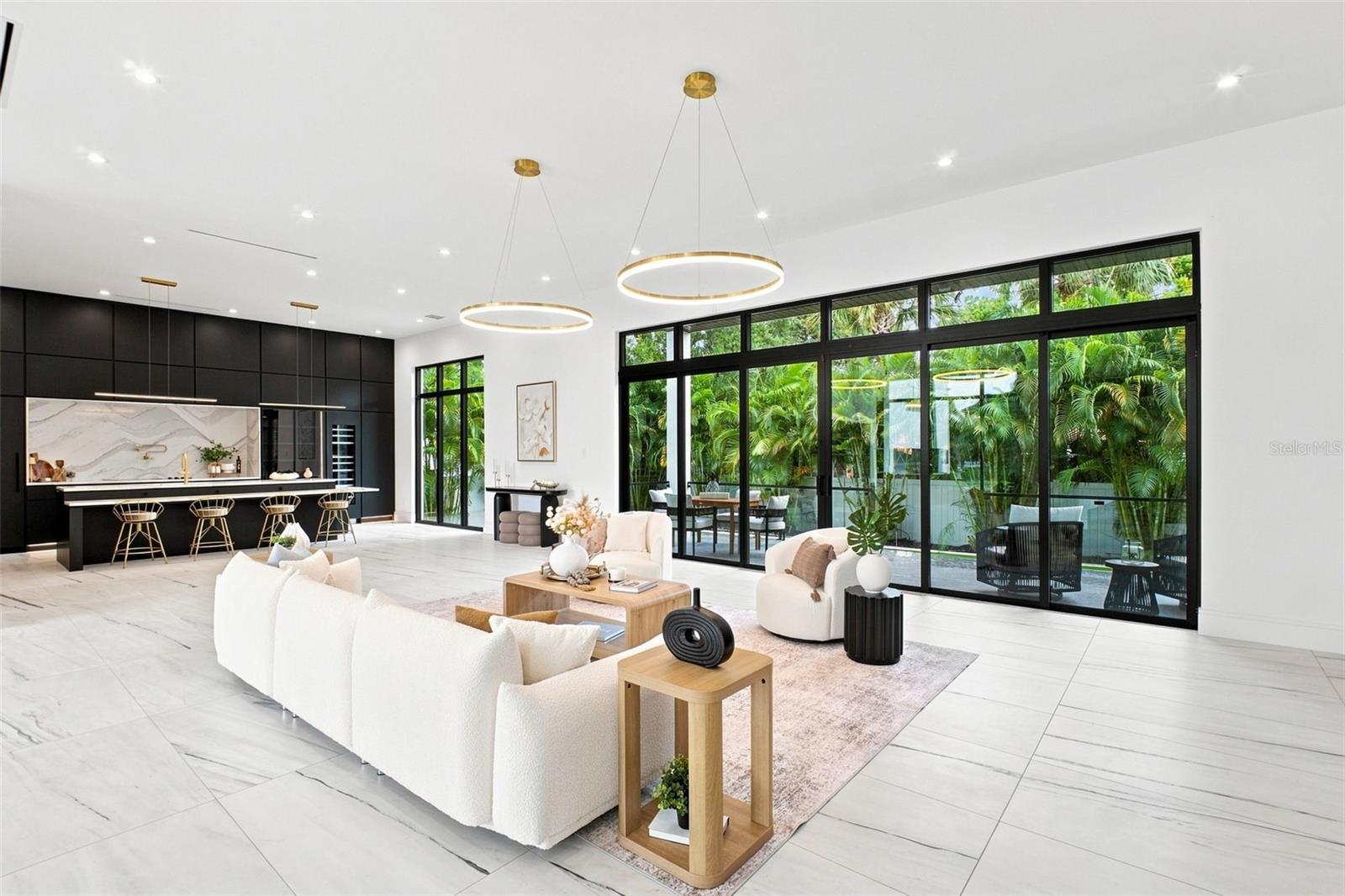 1076 Snell Isle, St Petersburg, FL 33704