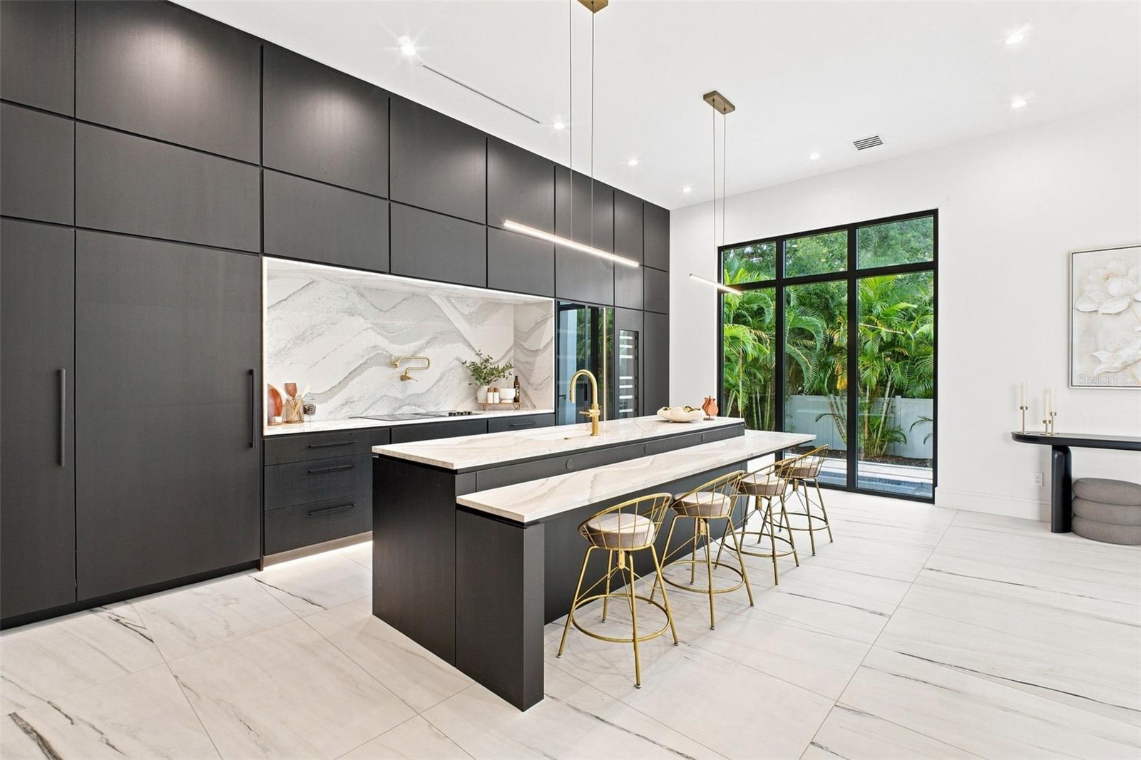 1076 Snell Isle, St Petersburg, FL 33704