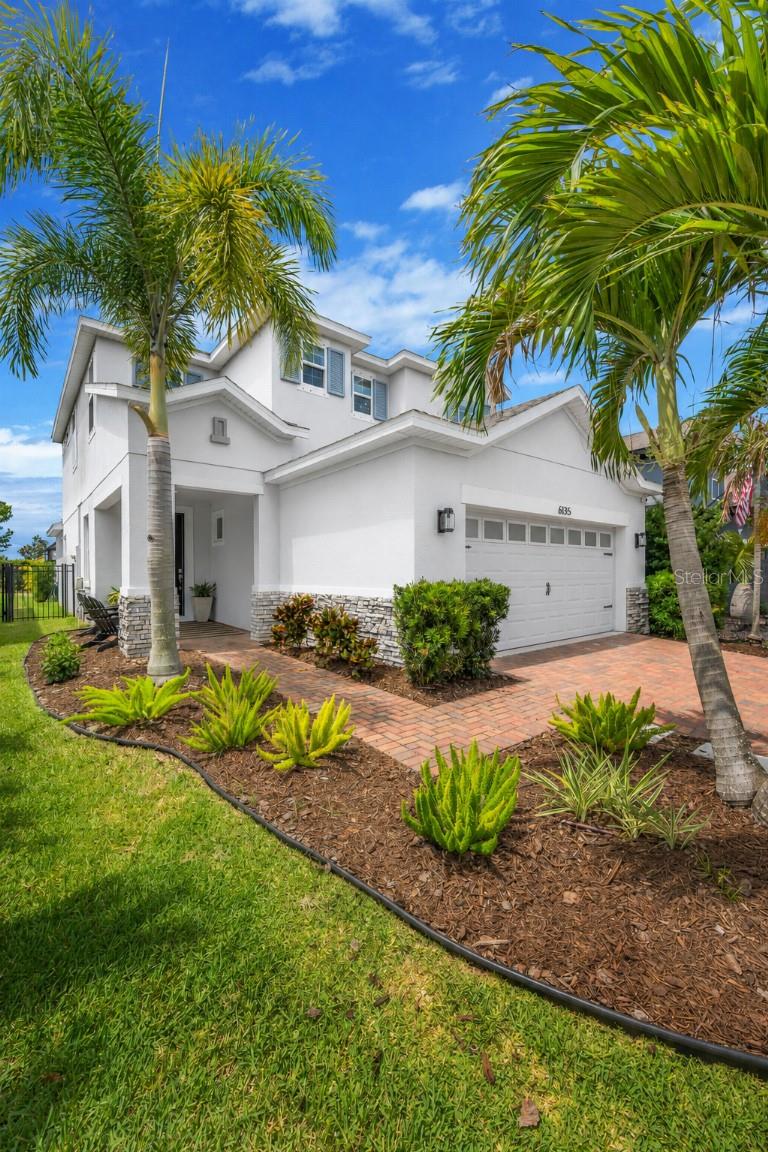6135 Voyagers, Apollo Beach, FL 33572