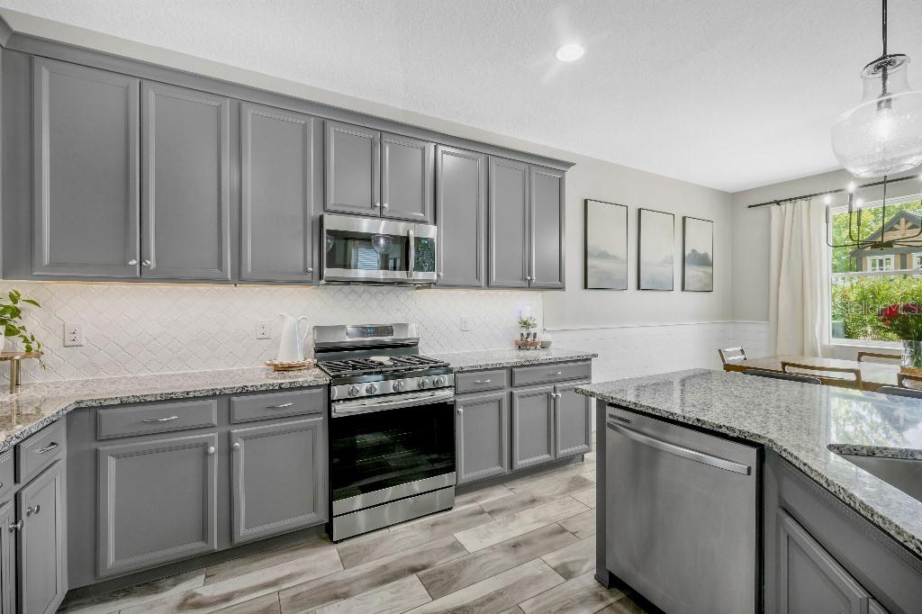 6135 Voyagers, Apollo Beach, FL 33572