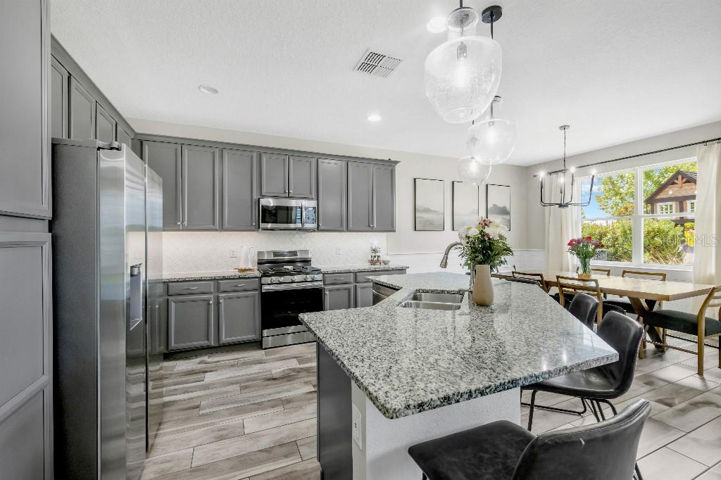 6135 Voyagers, Apollo Beach, FL 33572