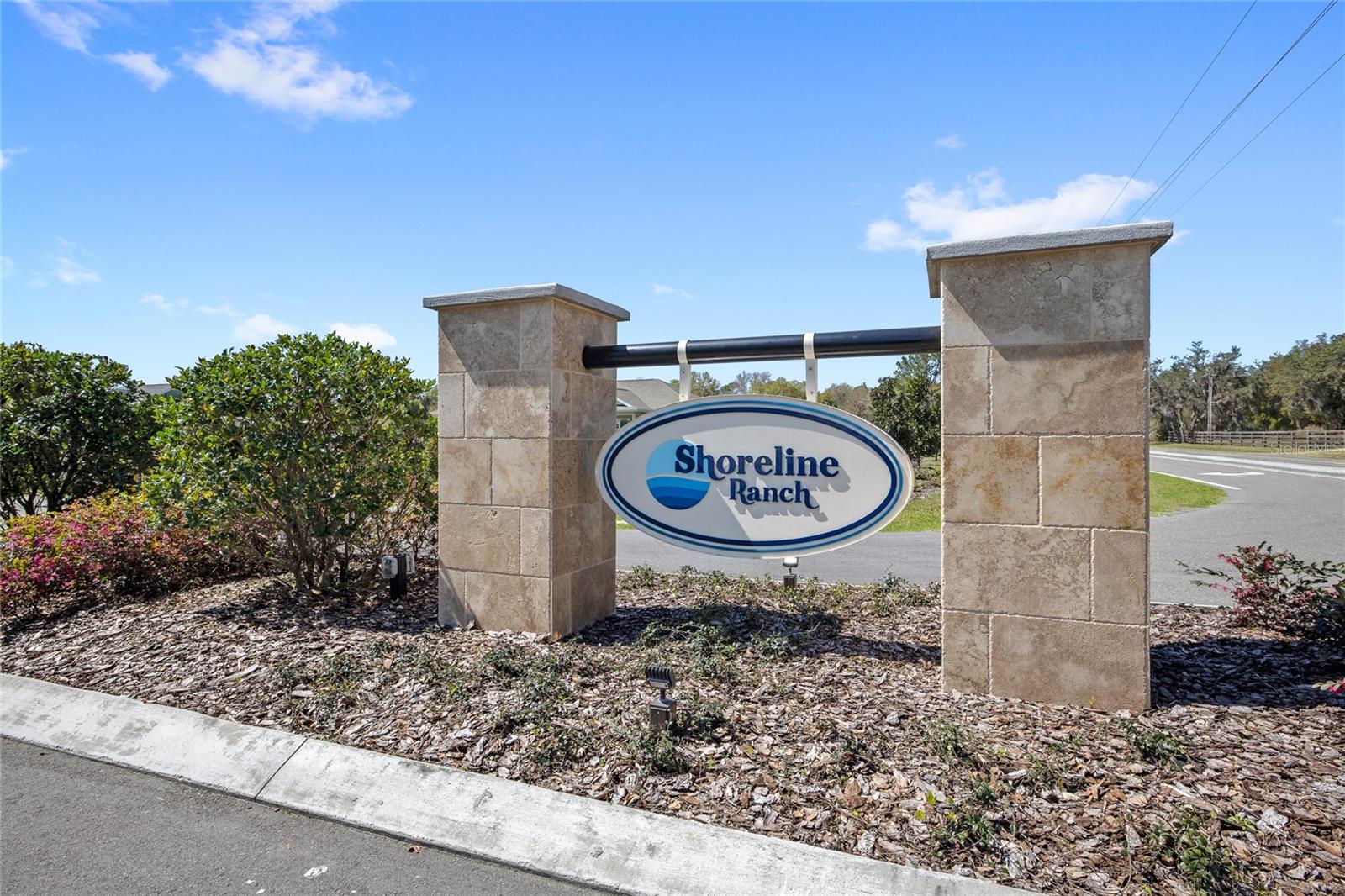 20280 Shoreline Ranch, Umatilla, FL 32784