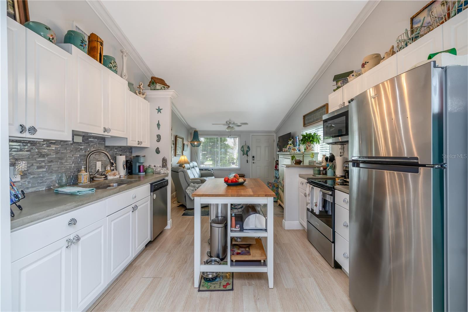 100 Poinciana Cove Unit 100, New Smyrna Beach, FL 32169