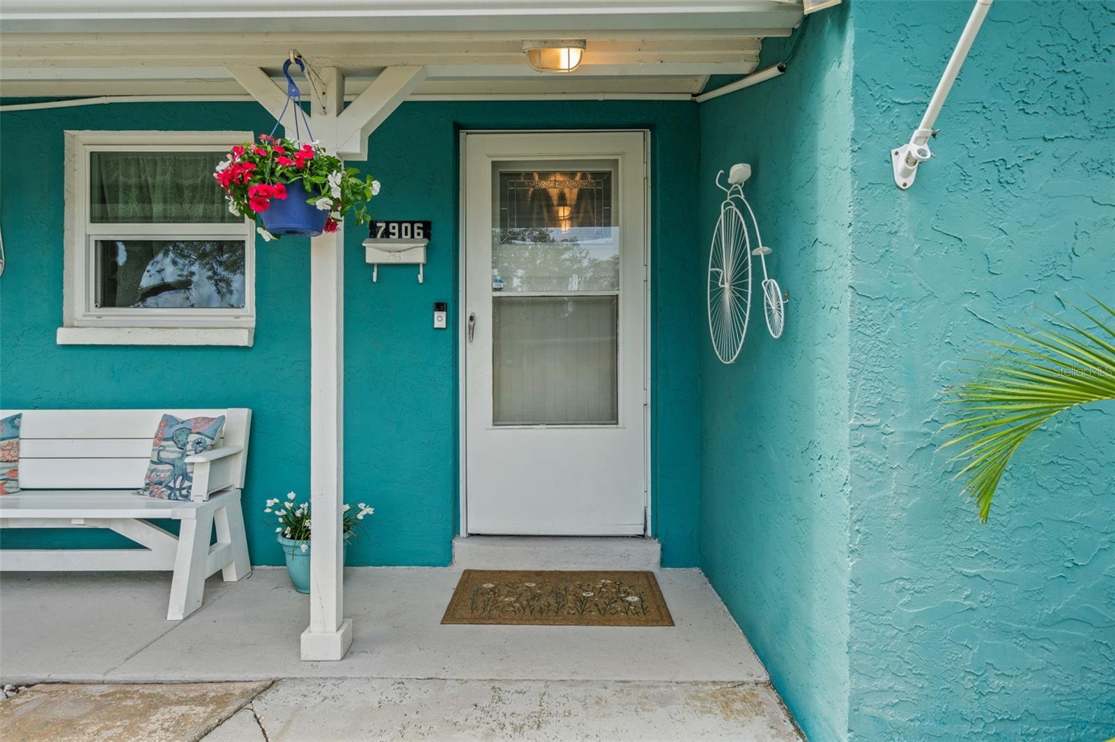 7906 Woodvine, Tampa, FL 33615