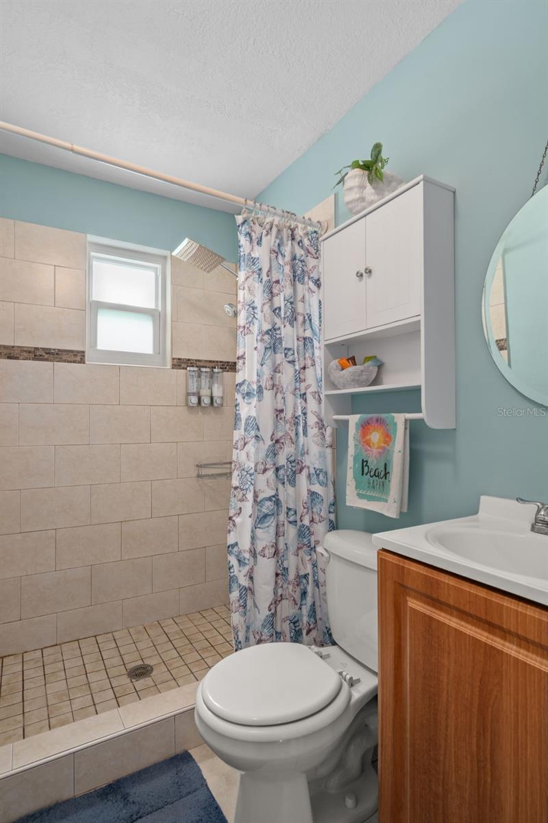 7906 Woodvine, Tampa, FL 33615