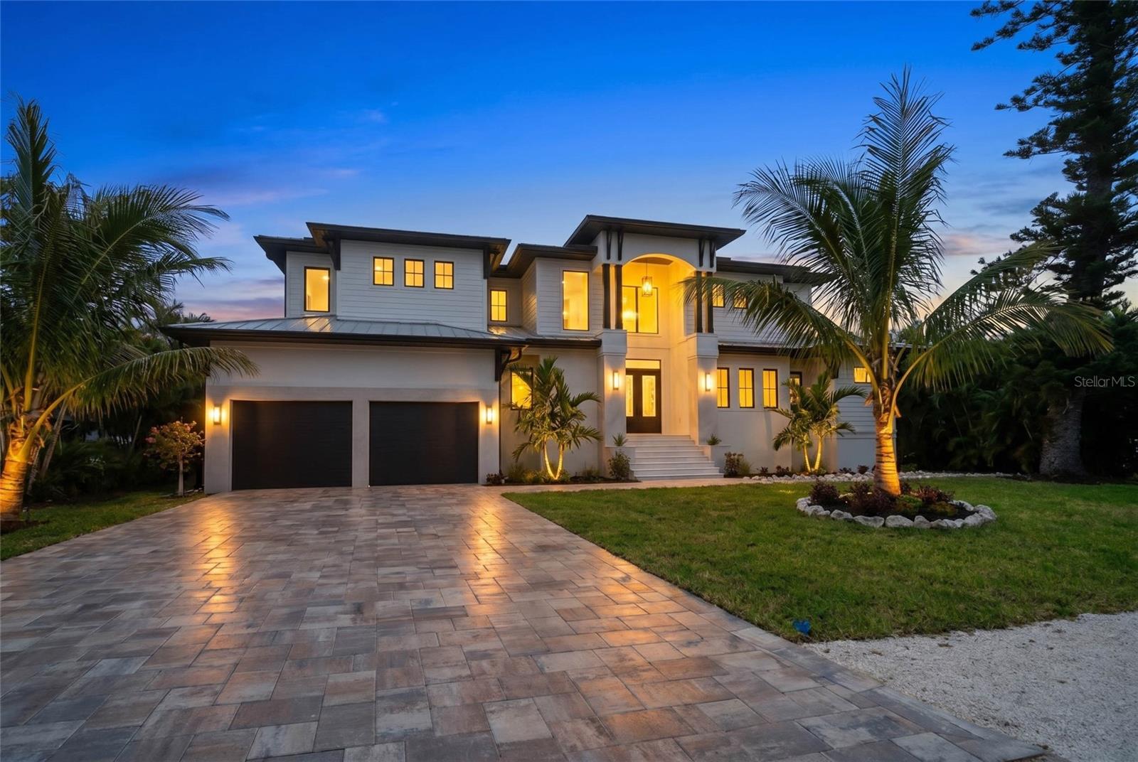 626 Buttonwood, Longboat Key, FL 34228
