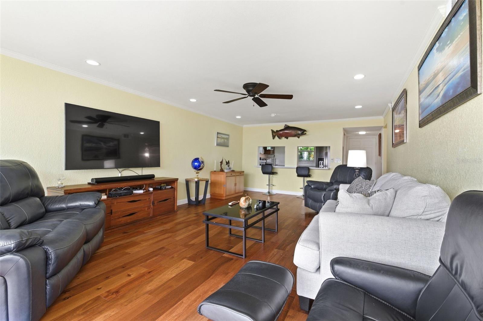 19029 Us Highway 19 Unit 7-12, Clearwater, FL 33764