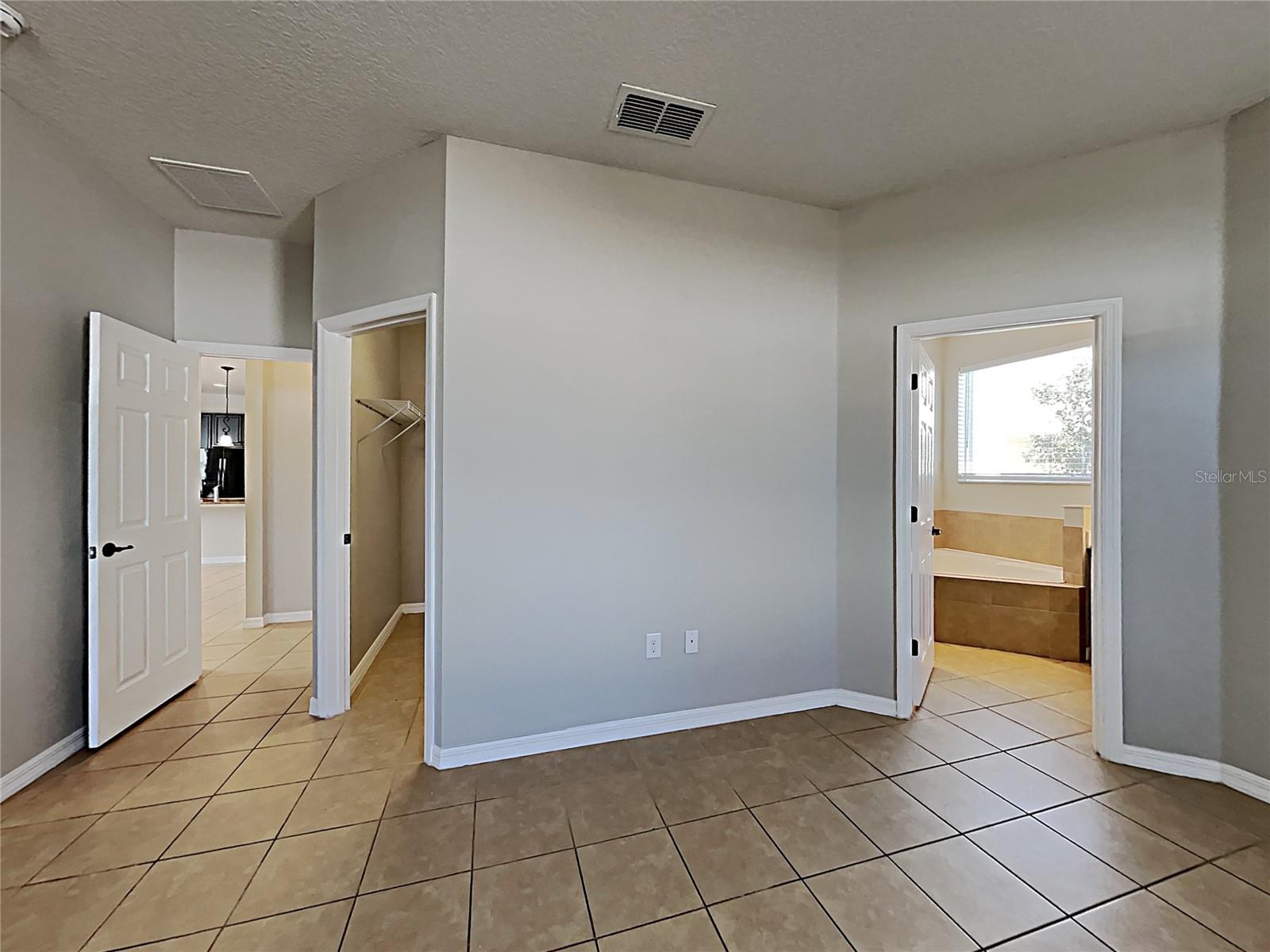 1328 Aroniminik, Mount Dora, FL 32757