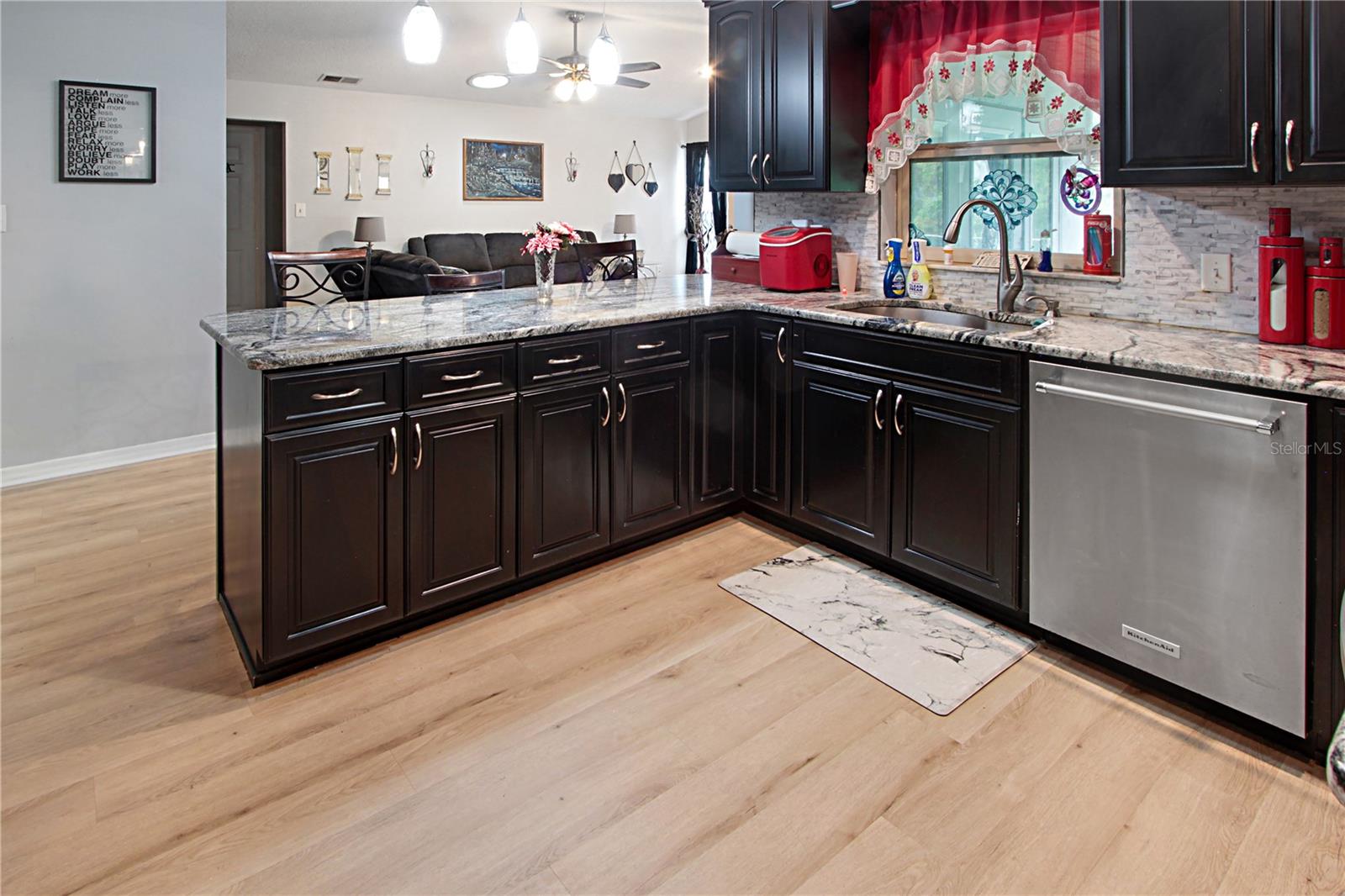 18 Weston, Leesburg, FL 34748