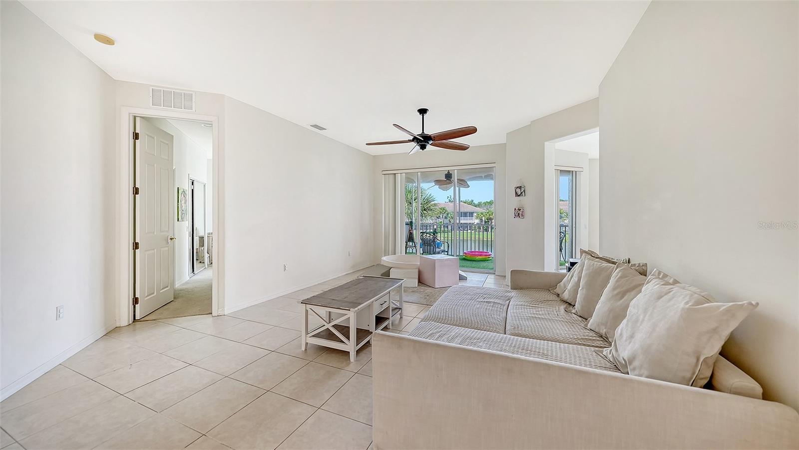 7106 Prosperity Unit 1201, Sarasota, FL 34238