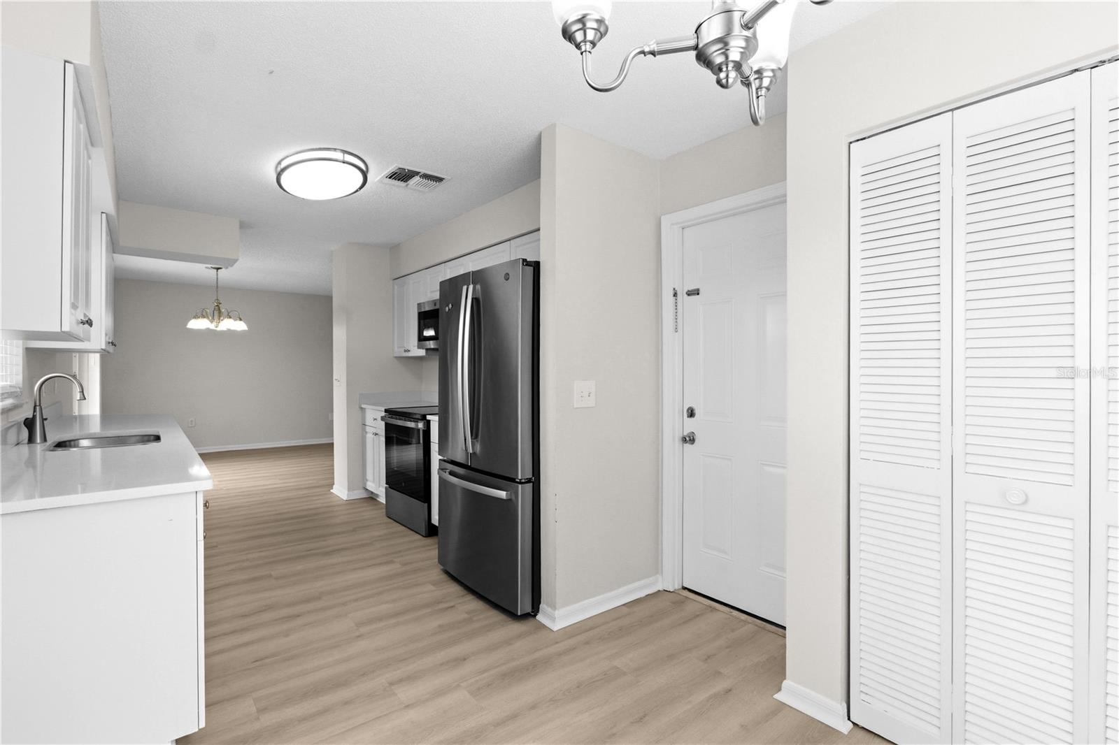 929 Sandywood, Brandon, FL 33510