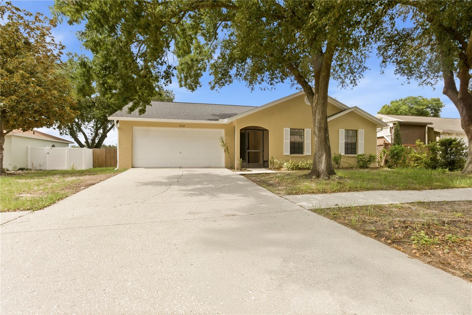 929 Sandywood, Brandon, FL 33510