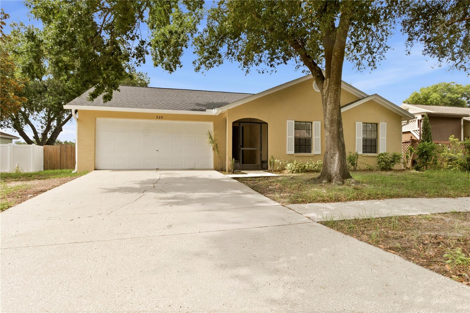 929 Sandywood, Brandon, FL 33510