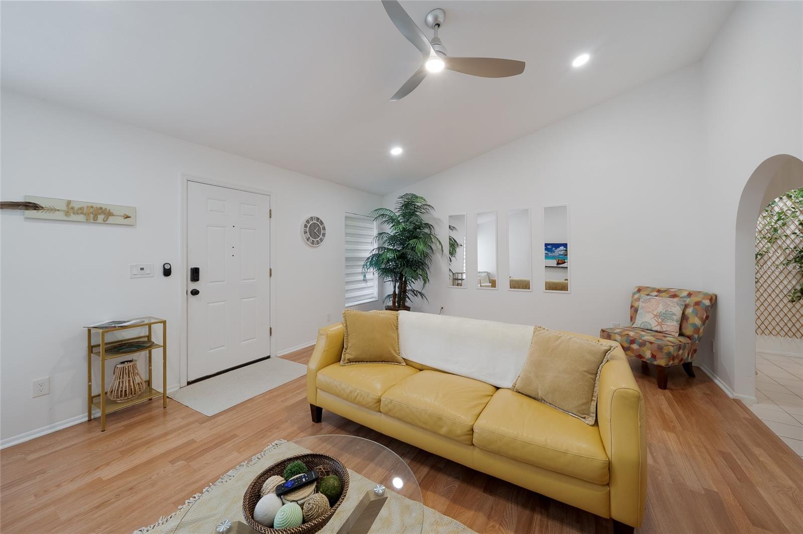 643 Mobile, Venice, FL 34293
