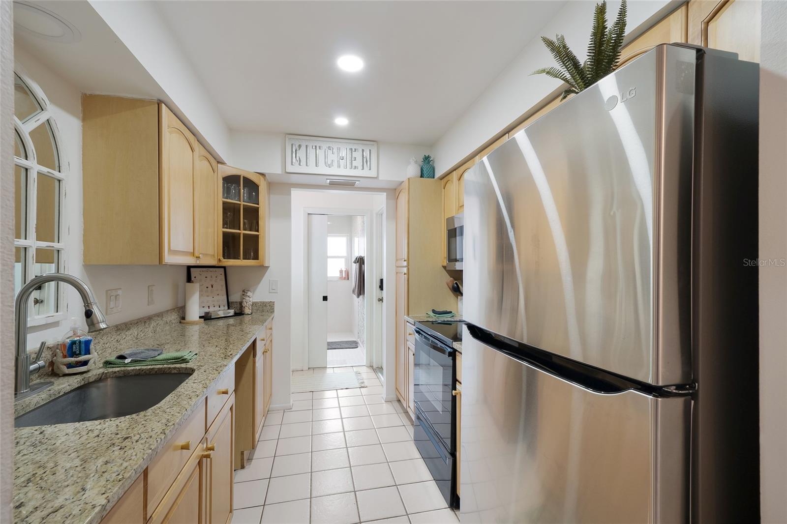 643 Mobile, Venice, FL 34293