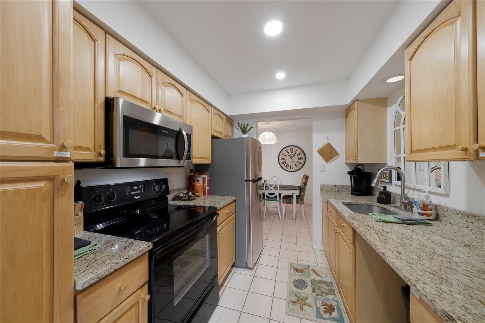 643 Mobile, Venice, FL 34293
