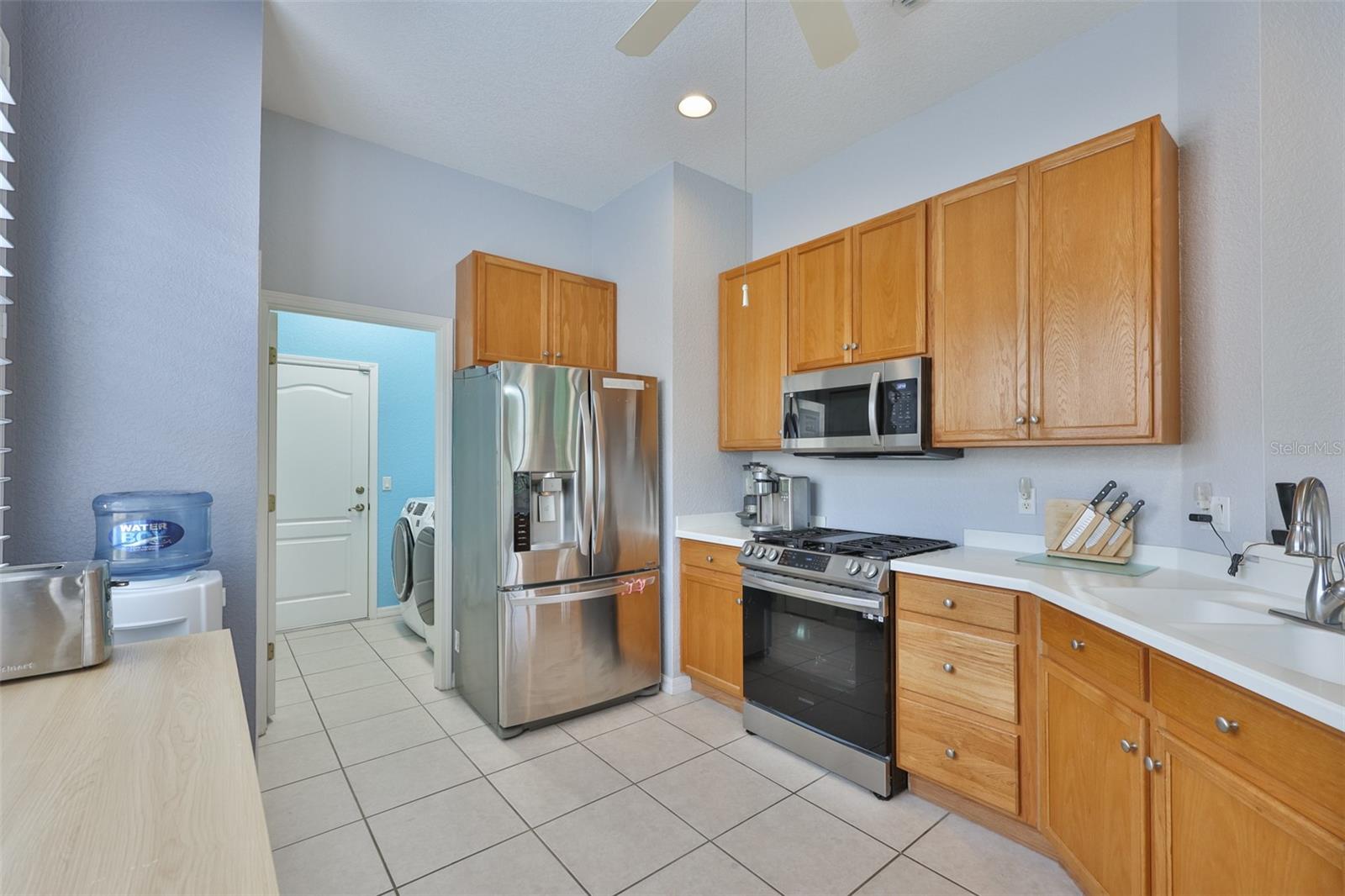1050 Regal Manor, Sun City Center, FL 33573