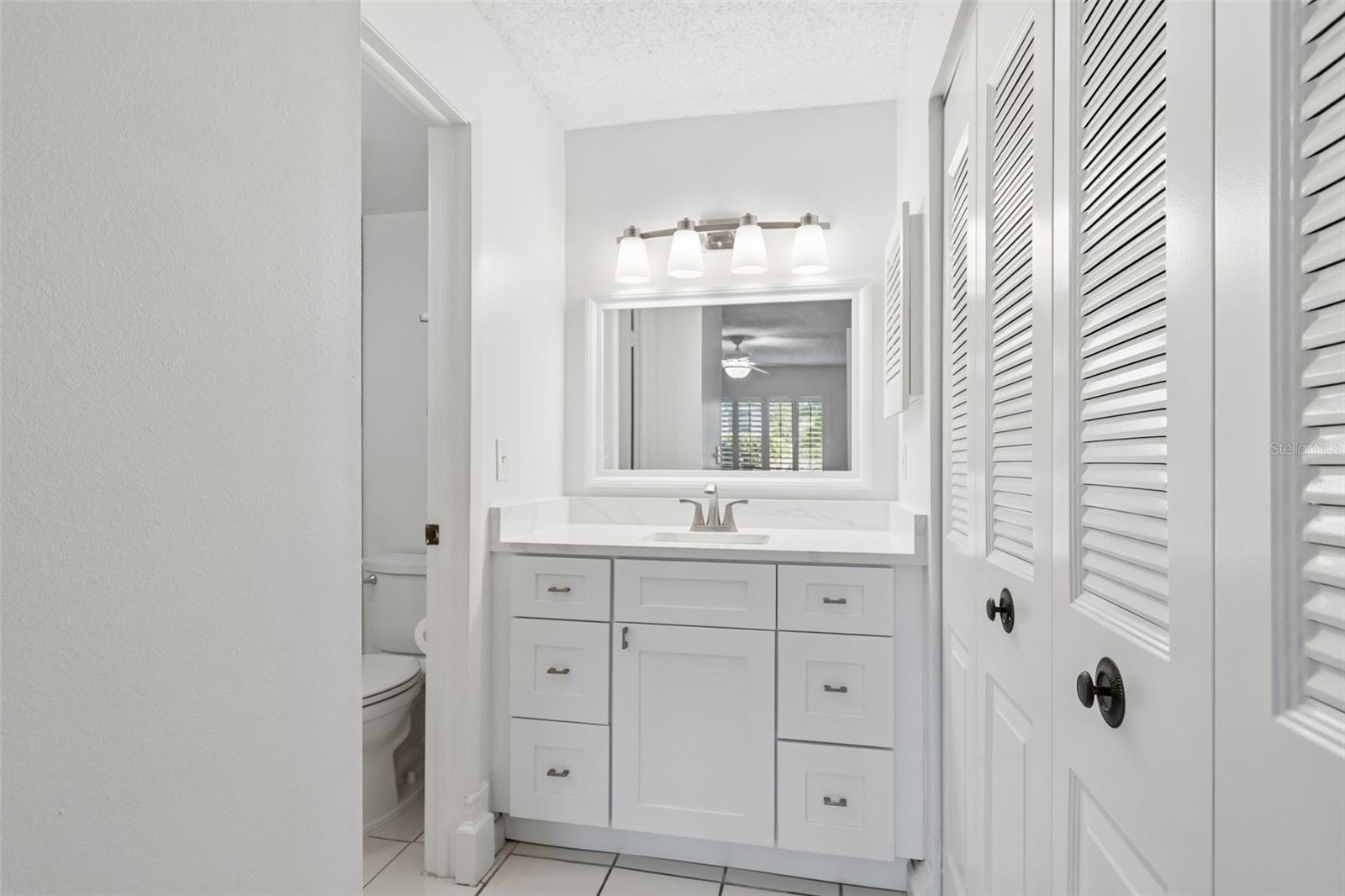 723 83rd Unit 104, St Petersburg, FL 33702