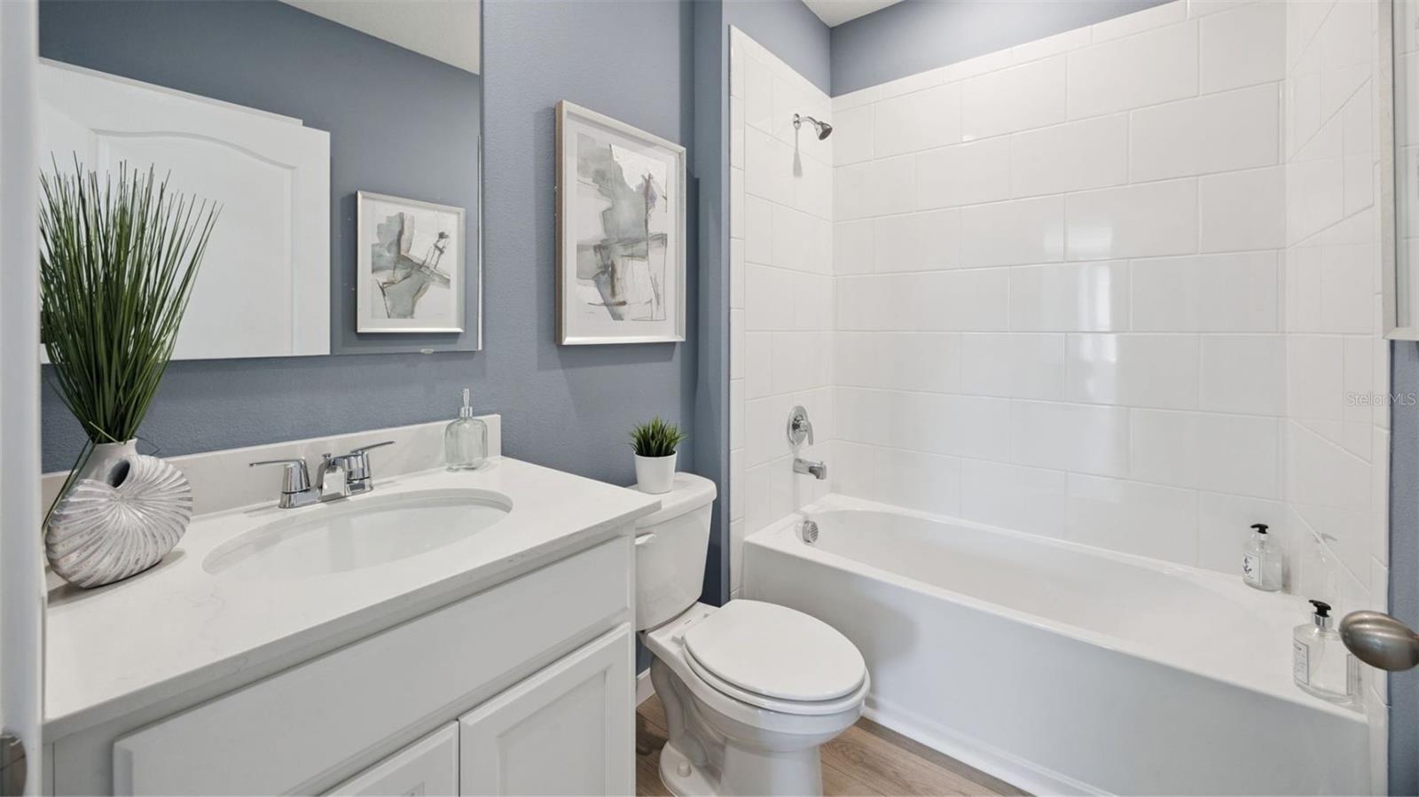 1868 Howard Mesa, Kissimmee, FL 34744