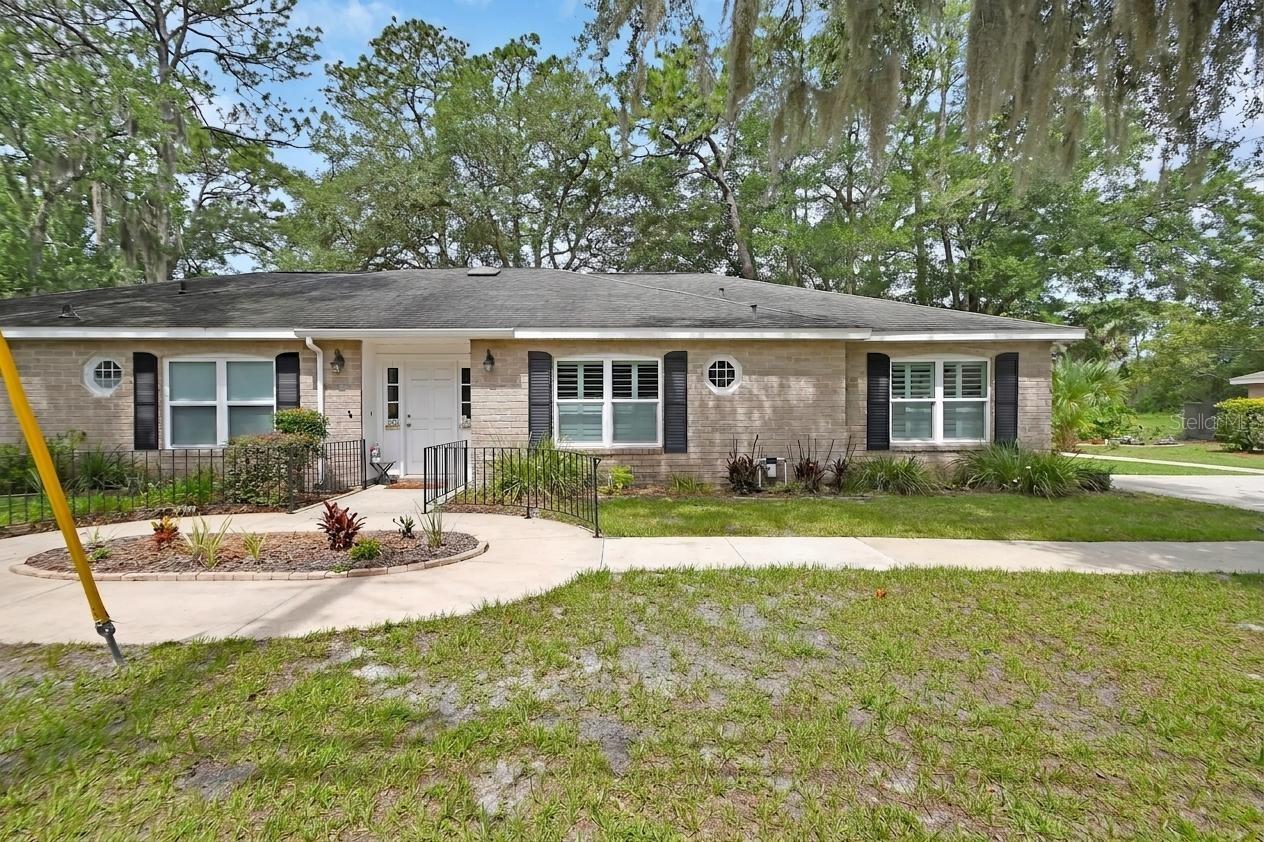720 Hill Unit 8b, Deland, FL 32724