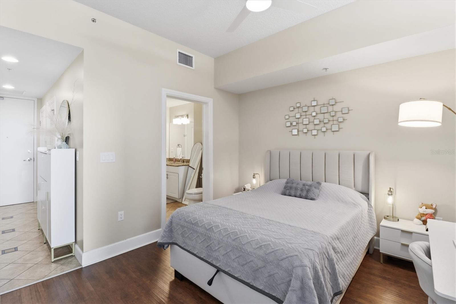 101 Eola Unit 1104, Orlando, FL 32801