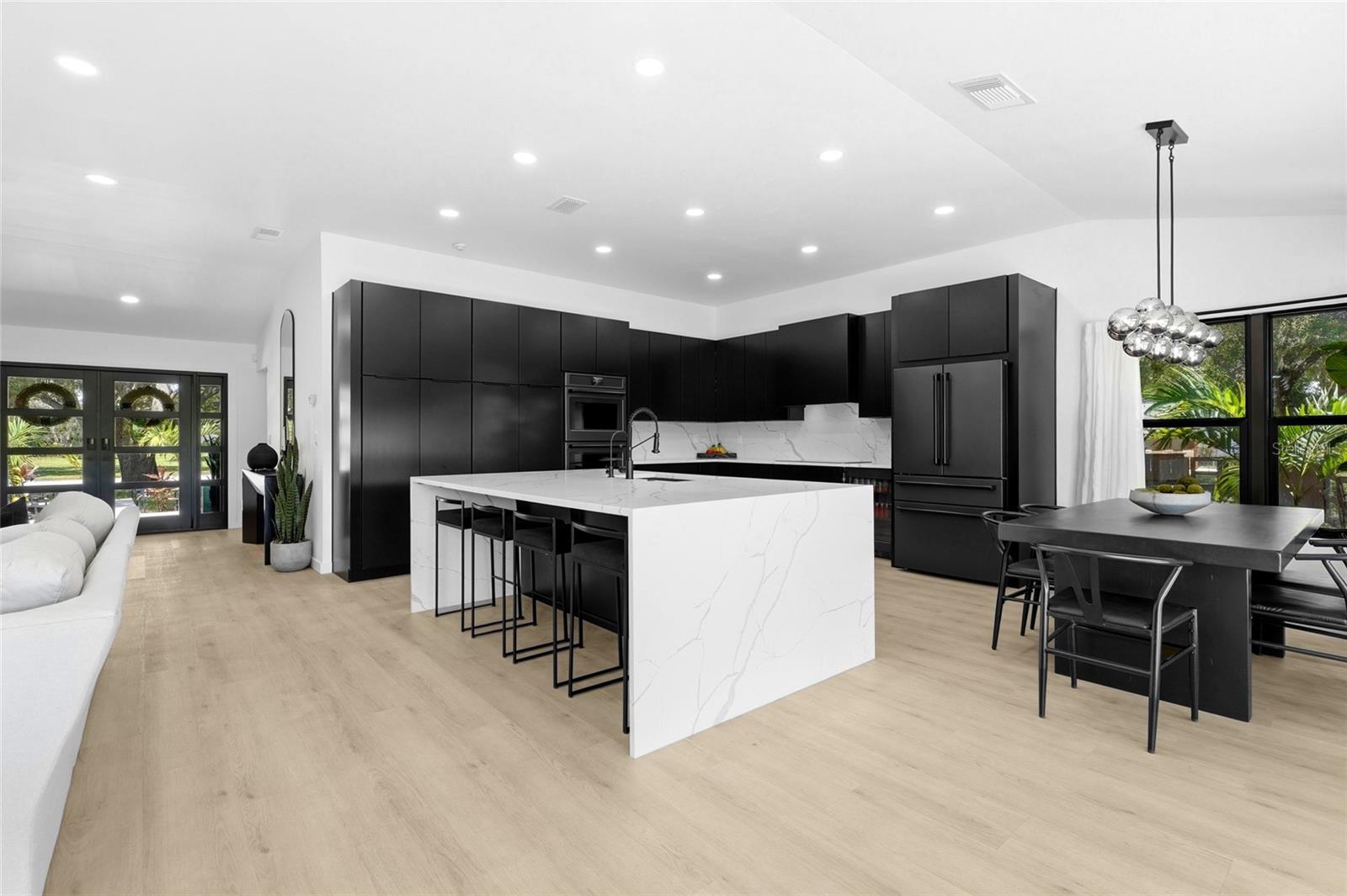 906 136th, Bradenton, FL 34212