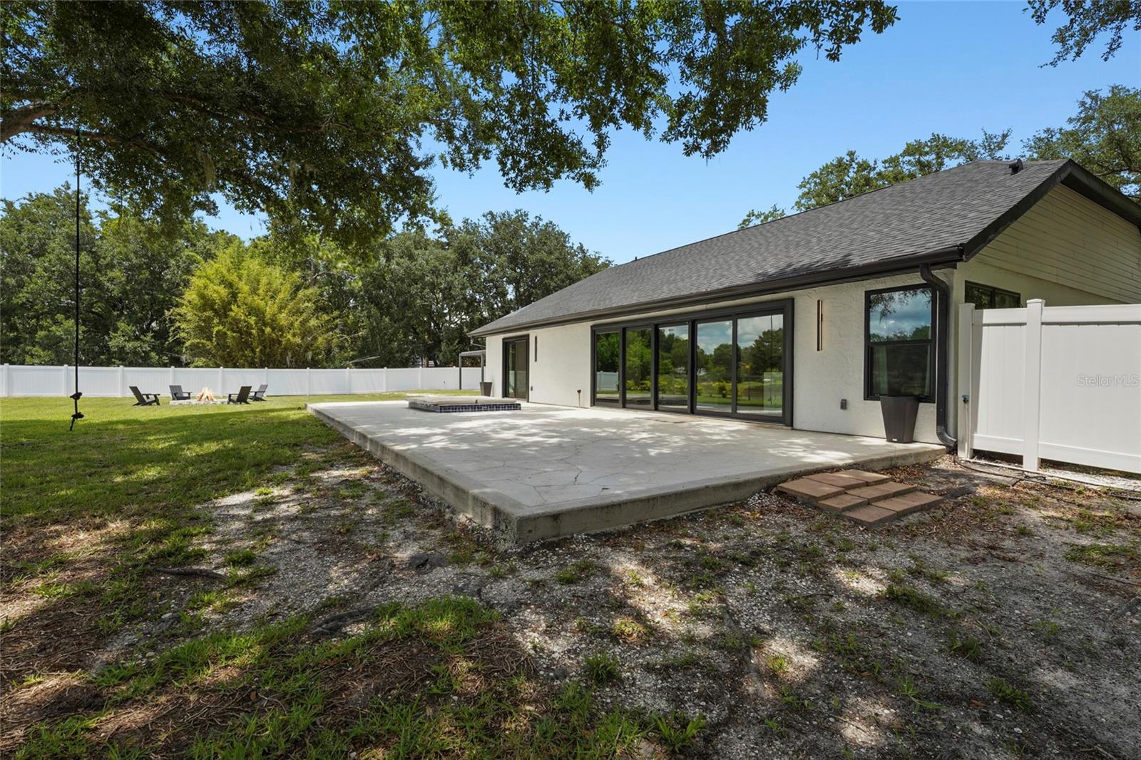 906 136th, Bradenton, FL 34212