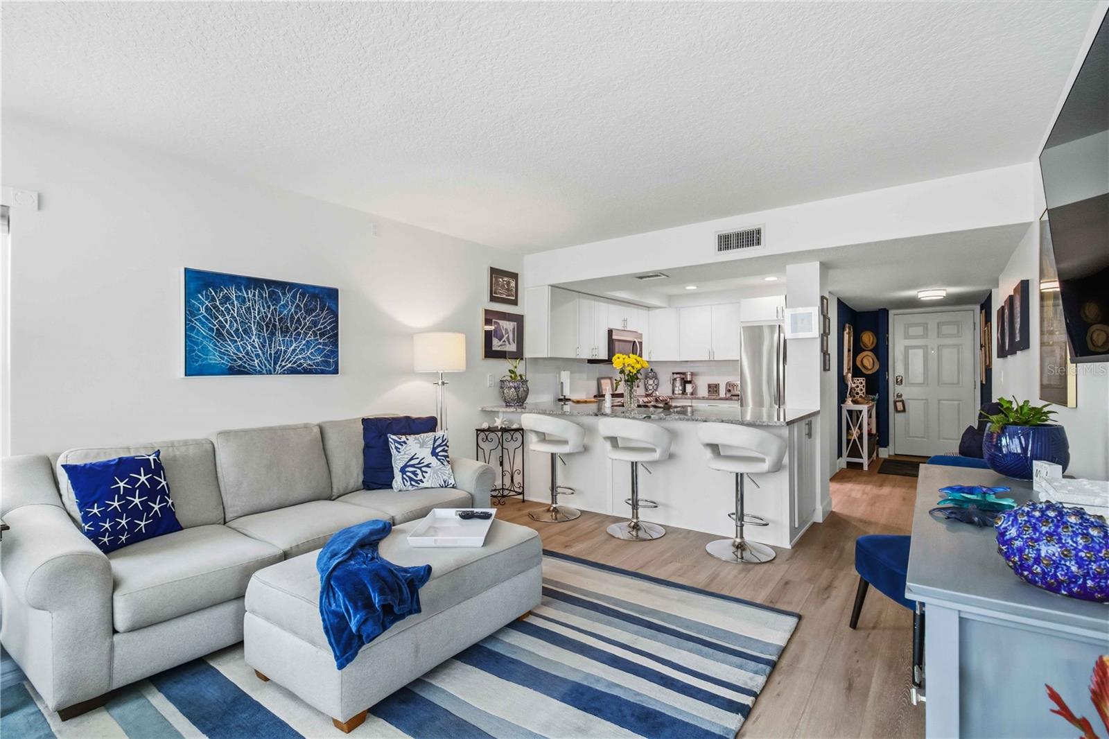 3804 Gulf of Mexico Unit B204, Longboat Key, FL 34228