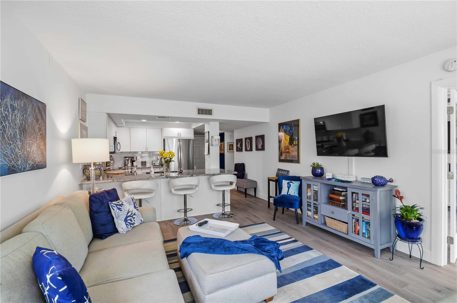 3804 Gulf of Mexico Unit B204, Longboat Key, FL 34228