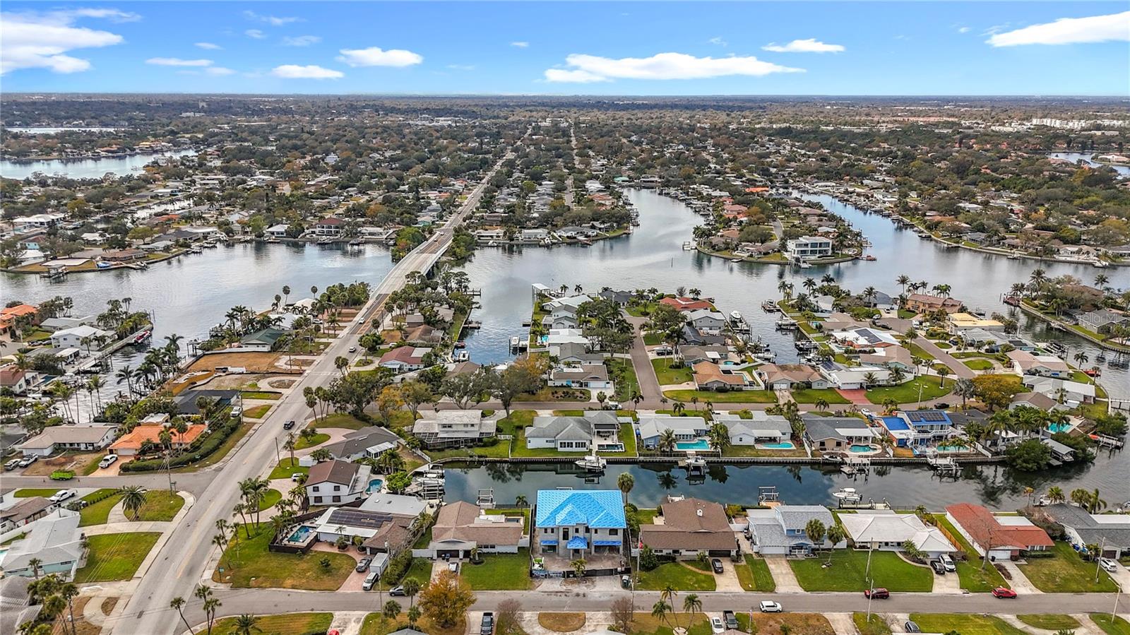 4086 13th, St Petersburg, FL 33703