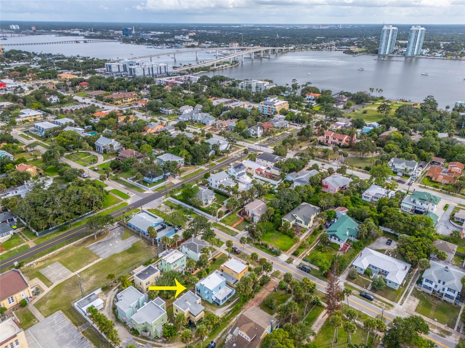 4 Clarendon, Daytona Beach, FL 32118