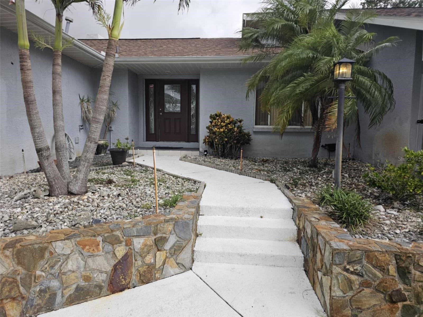 2210 Bayou, Holiday, FL 34691