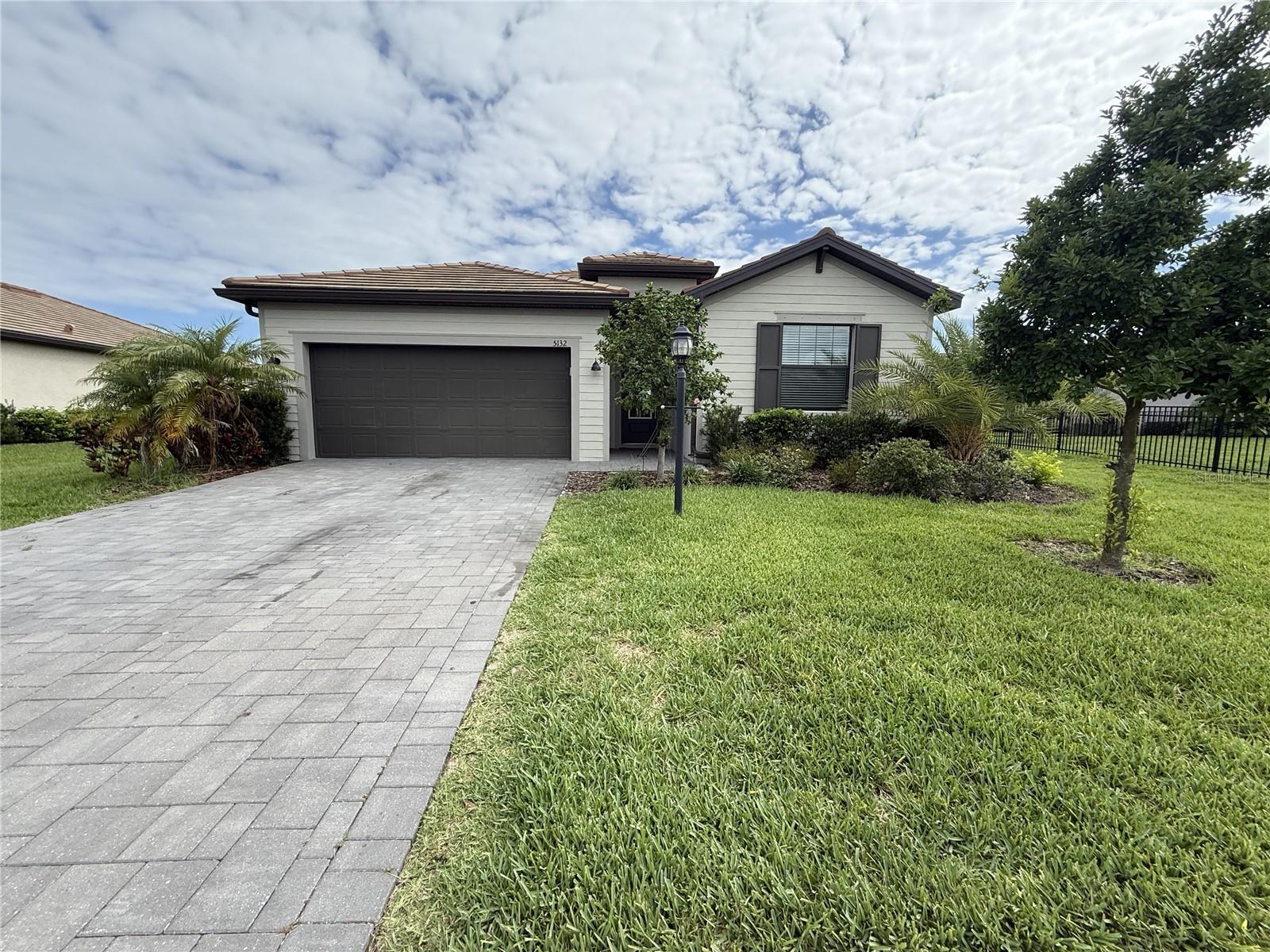 5132 Coral Reef, Bradenton, FL 34211