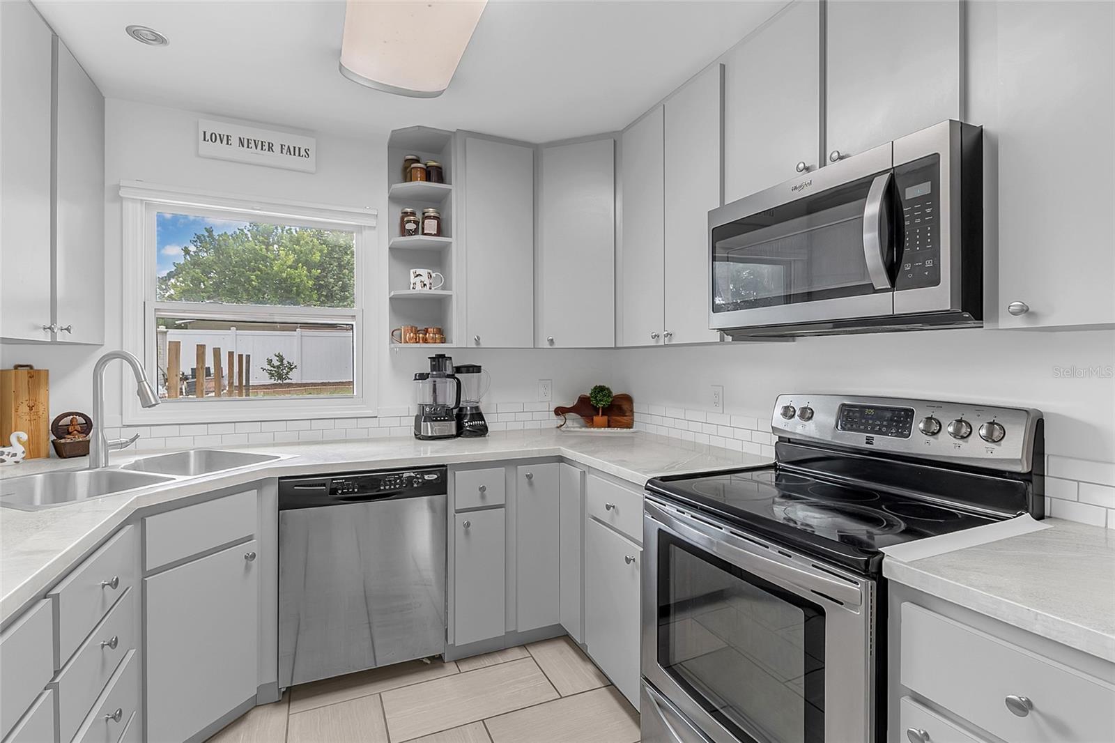 855 Pearl, Mount Dora, FL 32757
